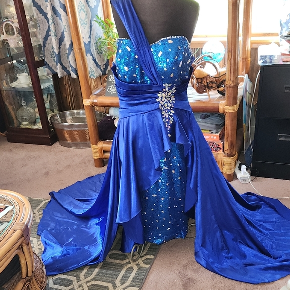 Ada's Bridal Blue Prom Dress - Picture 1 of 8